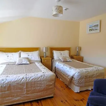 Bed & Breakfast Carrowntober House Oughterard