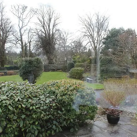 B&B Carrowntober House