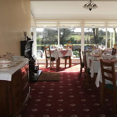 Bed & Breakfast Carrowntober House 4*