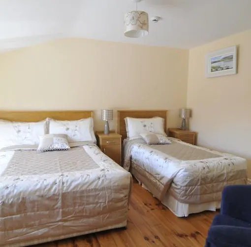 Bed & Breakfast Carrowntober House Oughterard