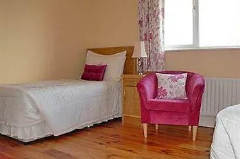 Carrowntober House Bed & Breakfast 4*