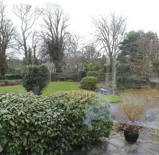 Bed & Breakfast Carrowntober House