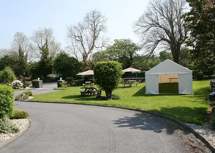 Bed & Breakfast Carrowntober House